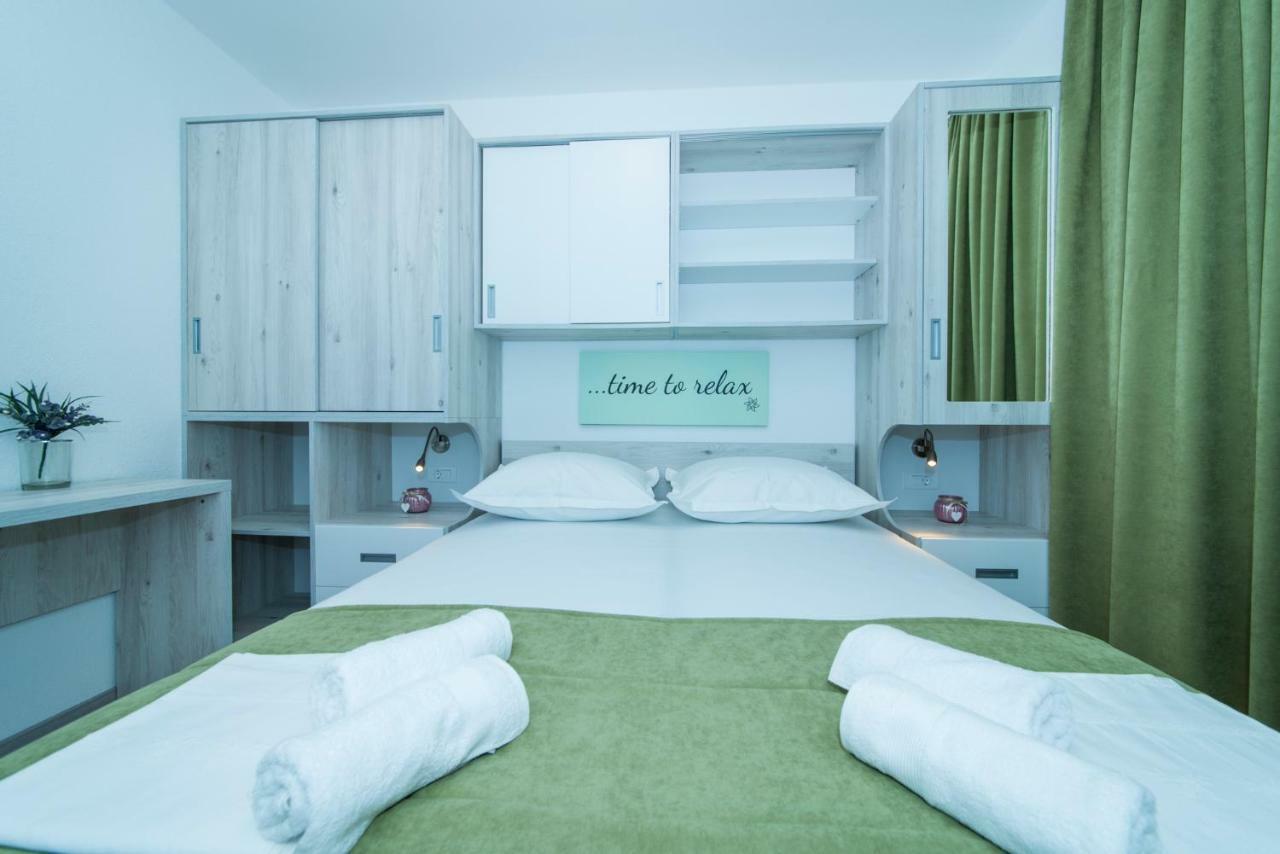 Apartmani Spiline - Mia Башка-Вода Экстерьер фото